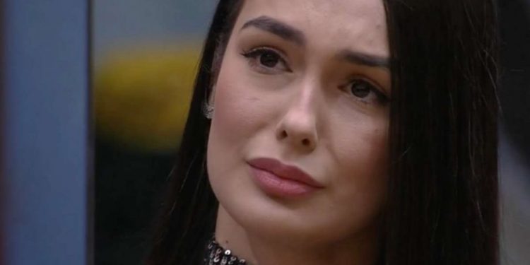 LARISSA É A ÚLTIMA ELIMINADA EM PAREDÃO TENSO COM BRUNA GRIPHAO