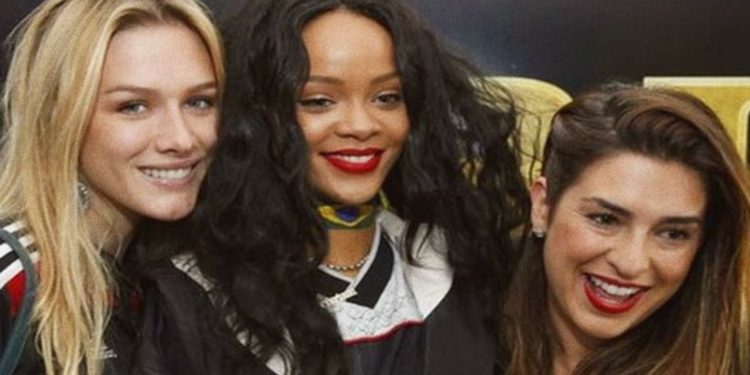 BABADO FORTE: RIHANNA DEU EM CIMA DE FIORELLA MATTHEIS