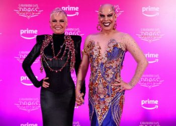 XUXA E IKARO KADOSHI ARRASAM EM LANÇAMENTO