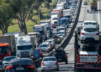 CCR RIOSP PREVÊ MAIS DE UM MILHÃO DE VEÍCULOS NA VIA DUTRA E NA RIO-SANTOS