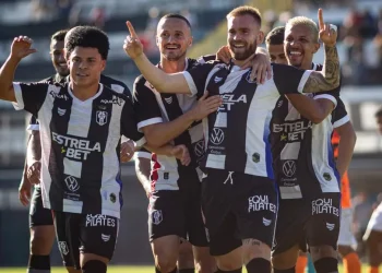 RESENDE VENCE O NOVA IGUAÇU POR 3 A 1