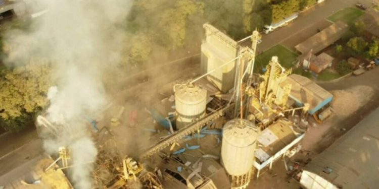 EXPLOSÃO EM SILO, NO PARANÁ, DEIXA 08 MORTOS
