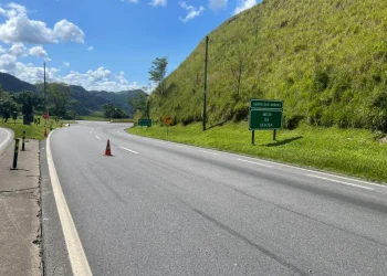 DESCIDA DA SERRA DAS ARARAS SERÁ FECHADA PARA OBRAS NO FIM DE SEMANA