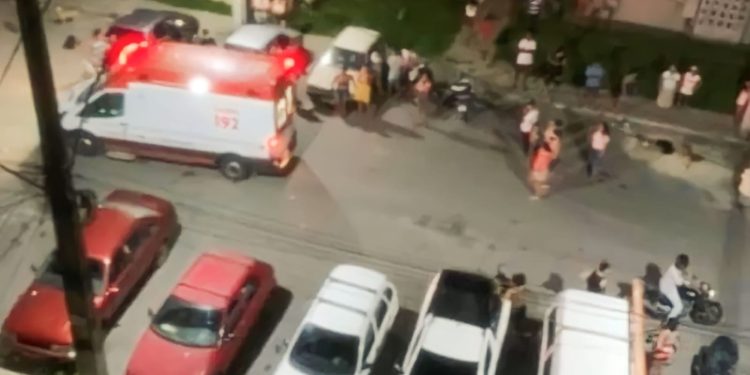 CRIANÇA CAI DE QUARTO ANDAR DE PRÉDIO EM ANGRA DOS REIS