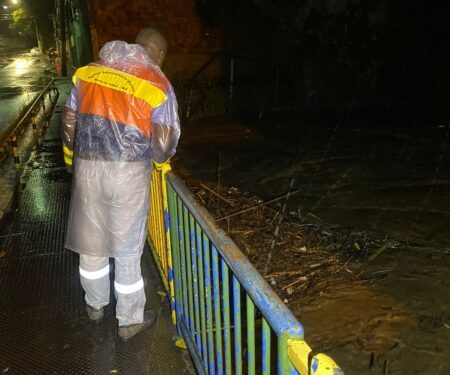FORTES CHUVAS ACIONAM SIRENES DE ALERTA EM BARRA MANSA